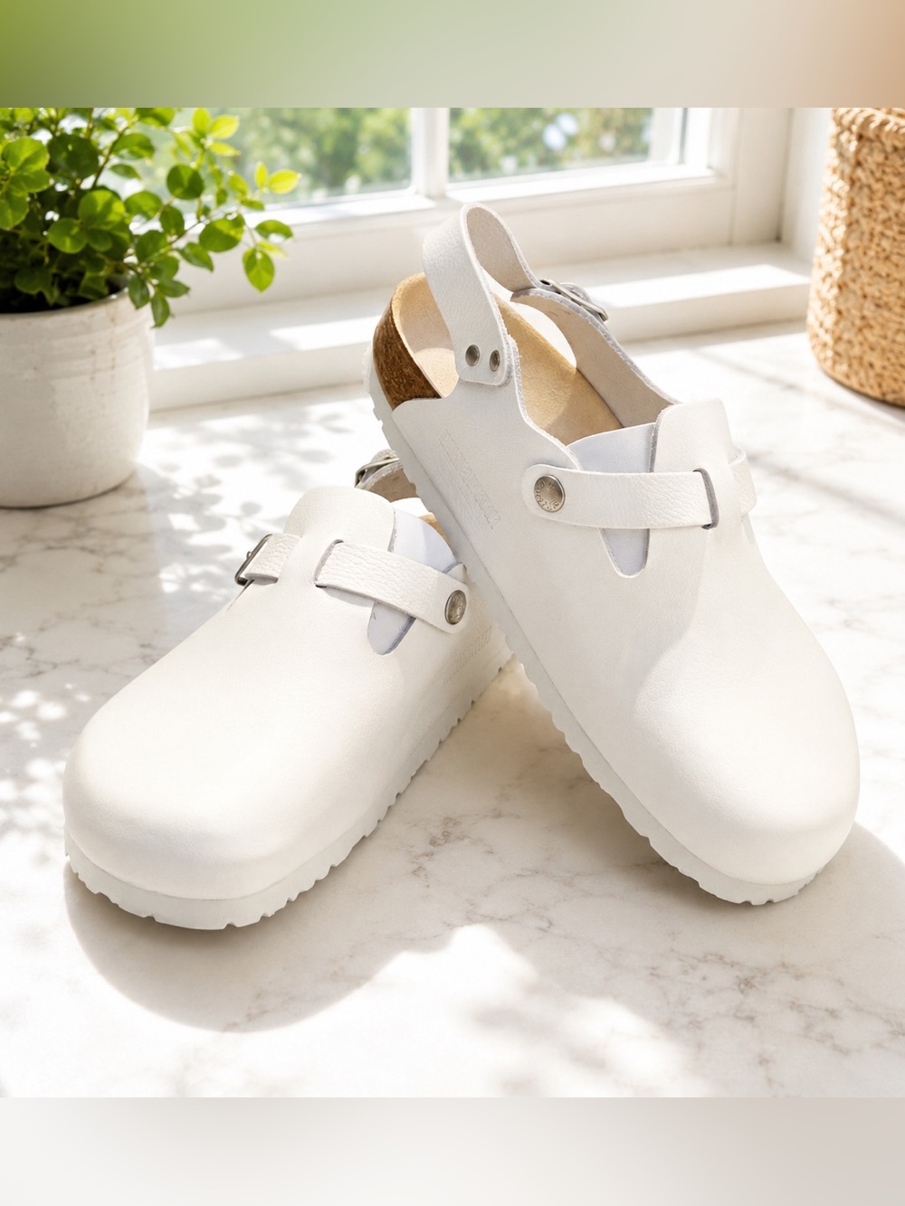 NEW Birkenstock Tokio Leather Clogs White - Size 39 (Regular/Wide Fit) NWOB